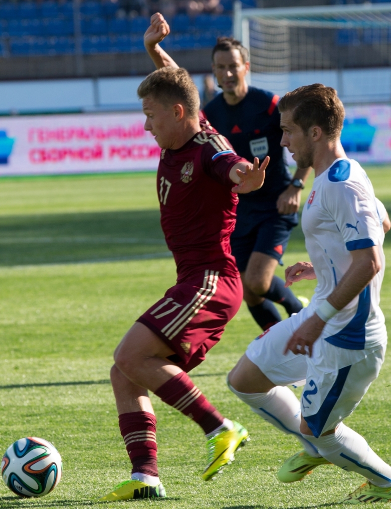 Товарищеский матч по футболу Россия — Словакия