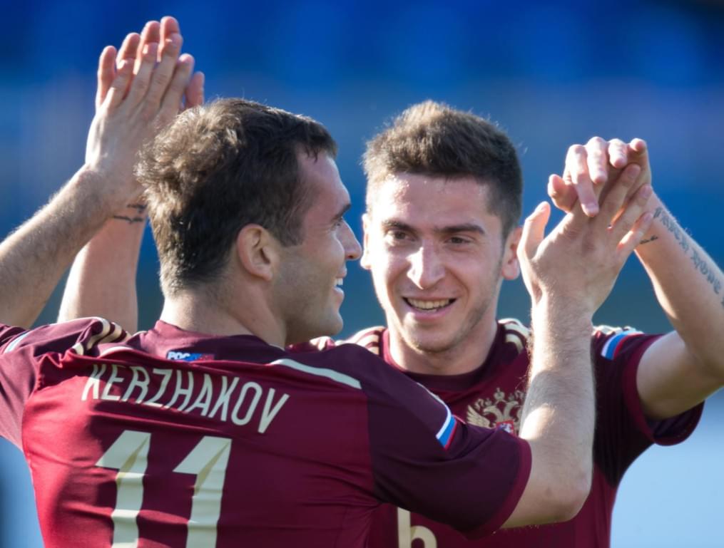 Товарищеский матч по футболу Россия — Словакия