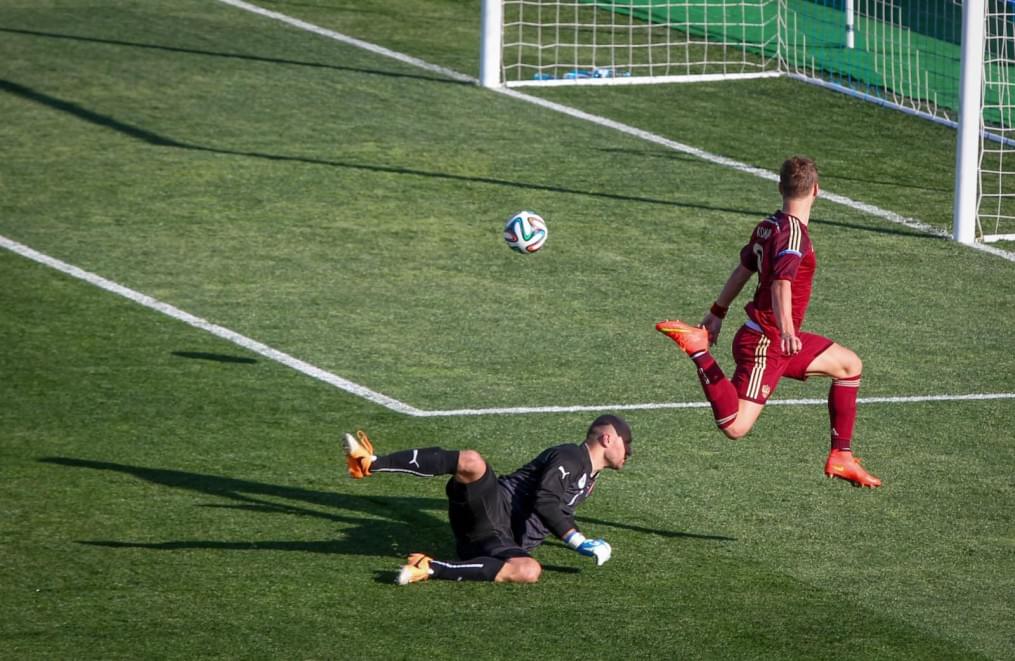 Товарищеский матч по футболу Россия — Словакия