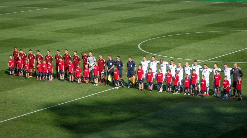 Товарищеский матч по футболу Россия — Словакия