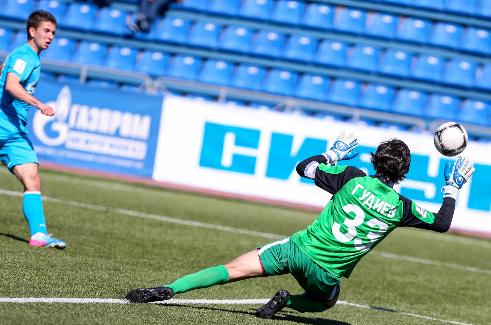 Первенство России среди молодежных команд.  «Зенит» — «Алания»