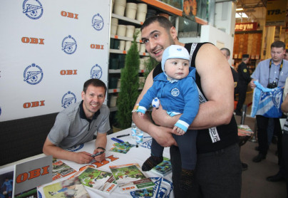 Константин Зырянов встретился с болельщиками в «ОБИ Пулковское»