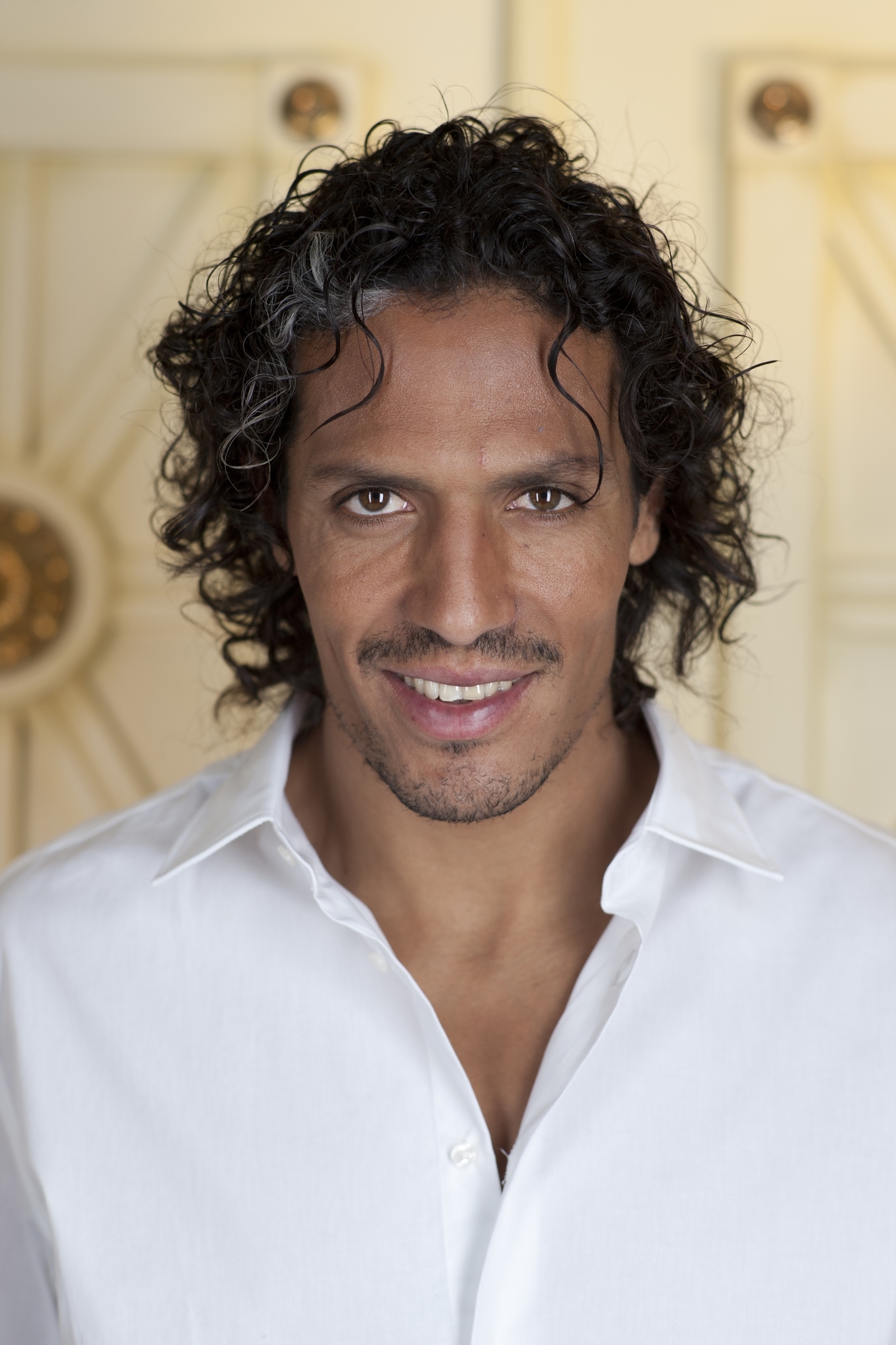 Бруну Алвеш позирует для клубного журнала «Наш Зенит»