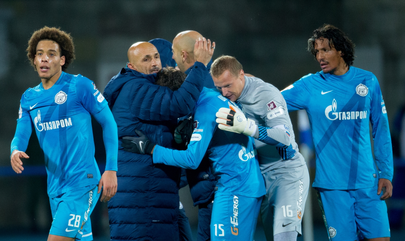 Матч 14-го тура СОГАЗ-Чемпионата России 2012/2013 «Зенит» — «Ростов»