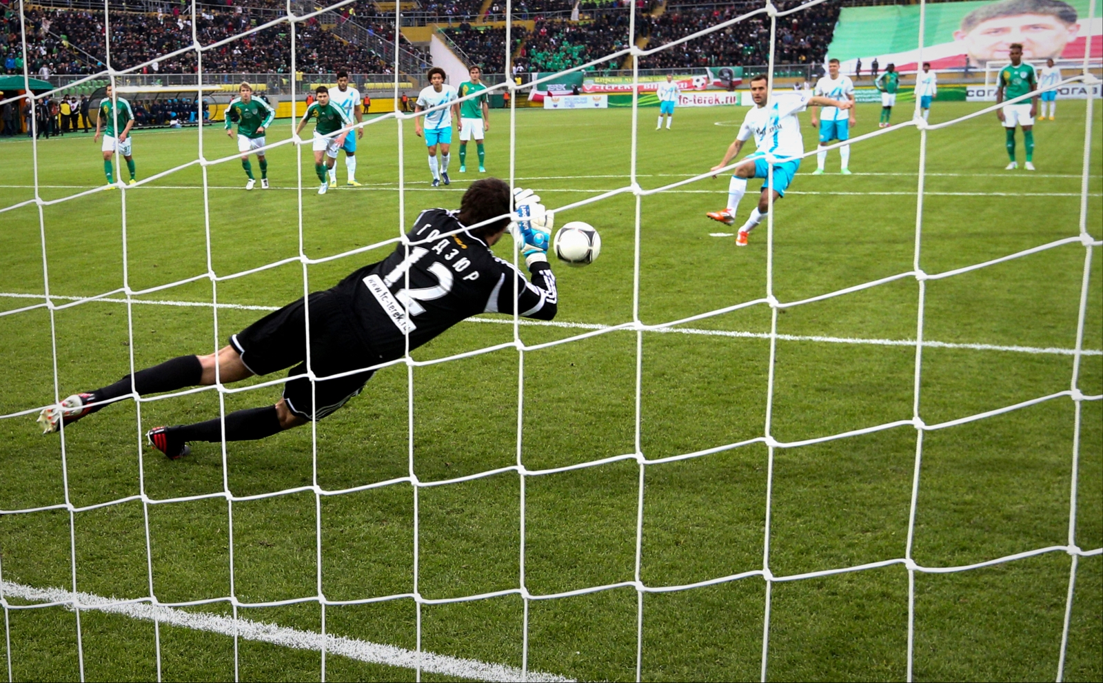 Чемпионат России  2012/2013, «Терек» — «Зенит»