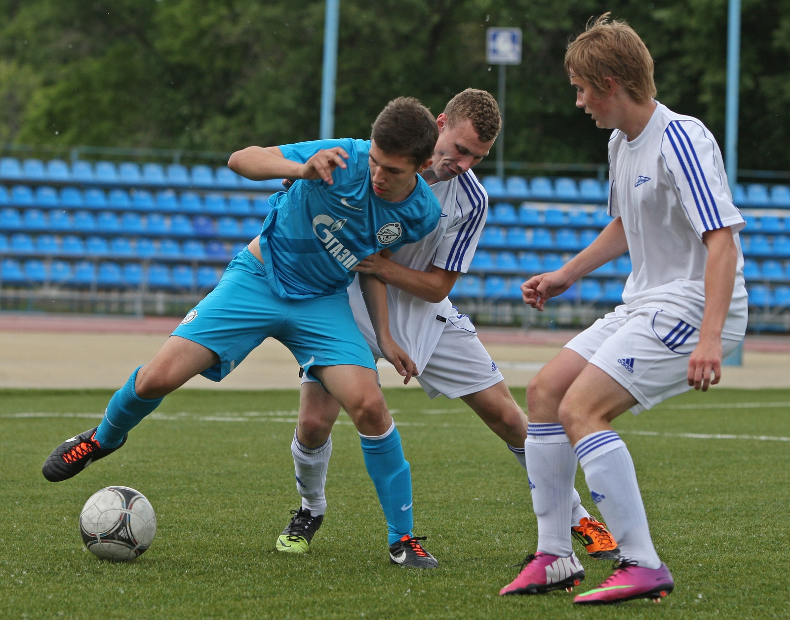 СДЮШОР «Зенит» — ФК «Зенит»