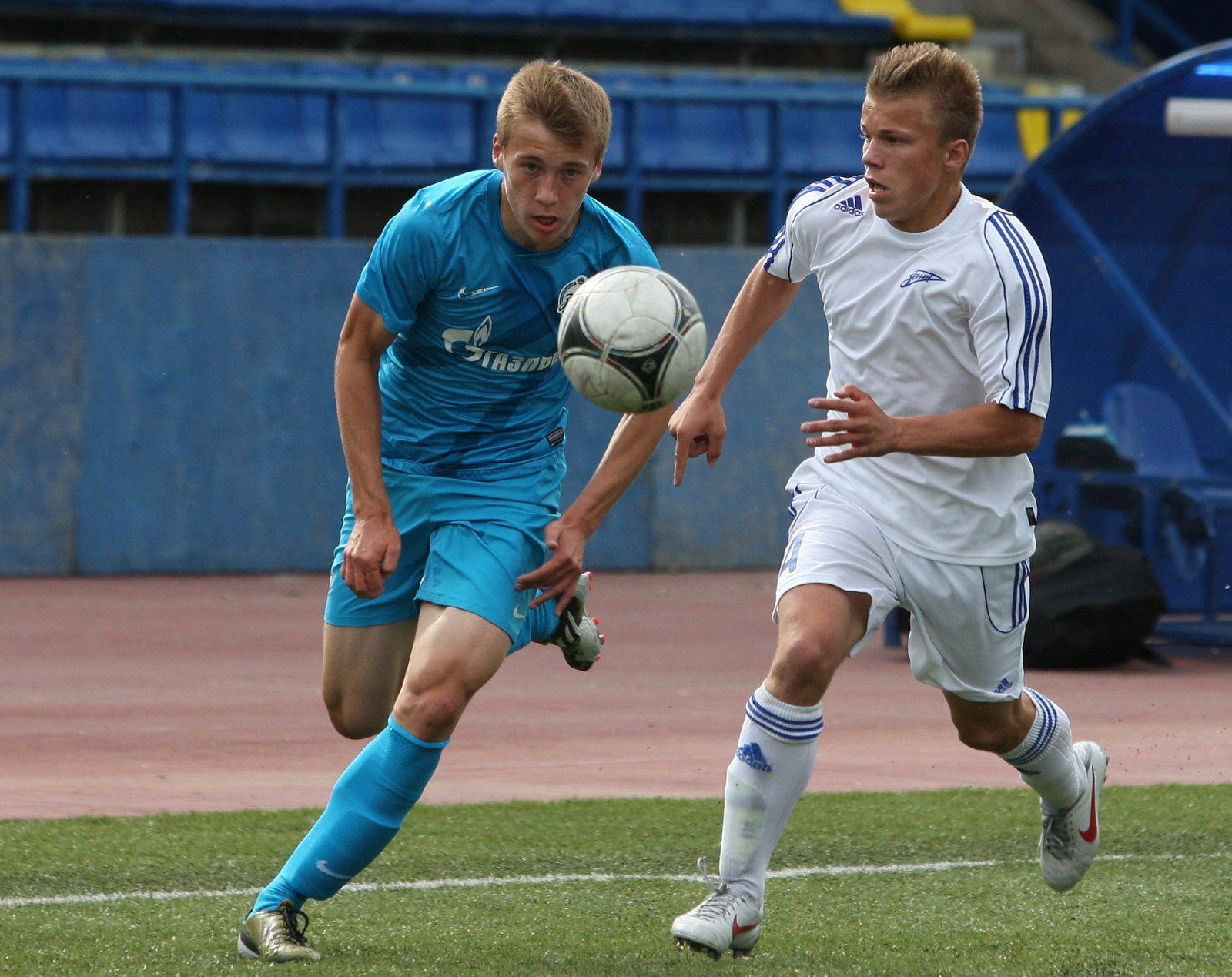 СДЮШОР «Зенит» — ФК «Зенит»