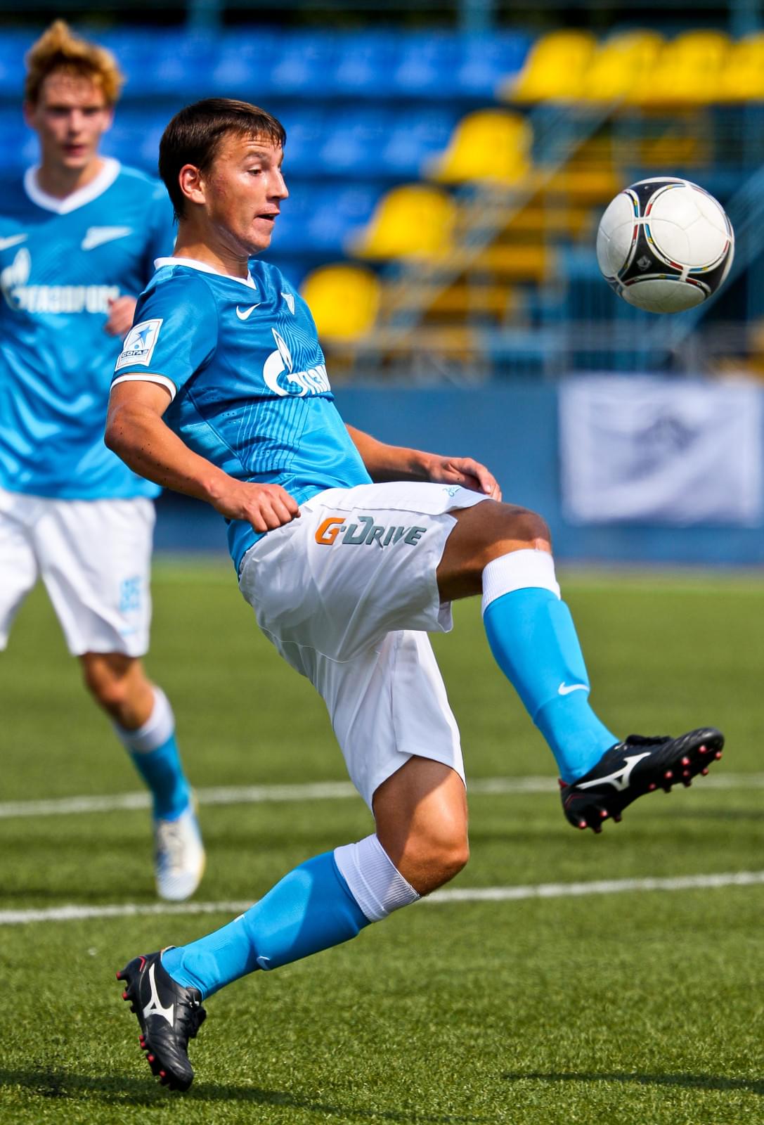 Матч первенства России среди команд второго дивизиона, «Тосно» — «Зенит-2»