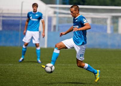 Матч первенства России среди команд второго дивизиона, «Тосно» — «Зенит-2»