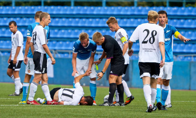 Матч первенства России среди команд второго дивизиона, «Тосно» — «Зенит-2»