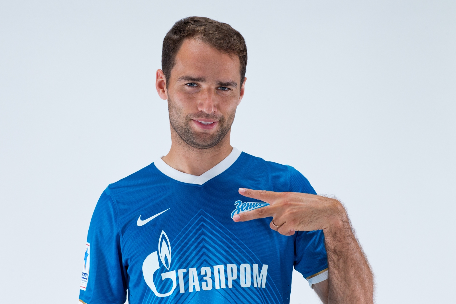 Фотосессия футболиста основного состава ФК «Зенит» сезона  2013/2014