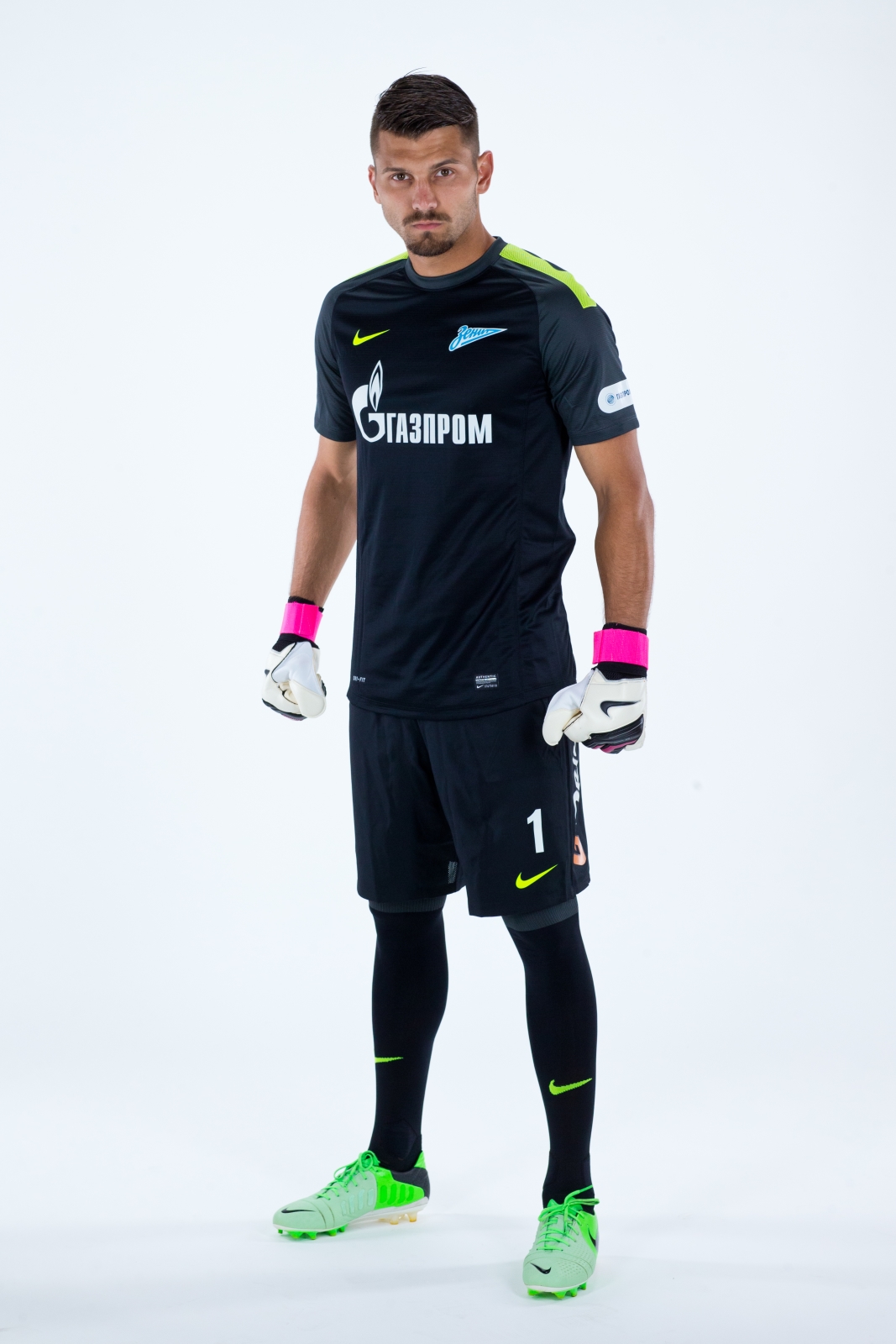 Фотосессия футболиста основного состава ФК «Зенит» сезона  2013/2014