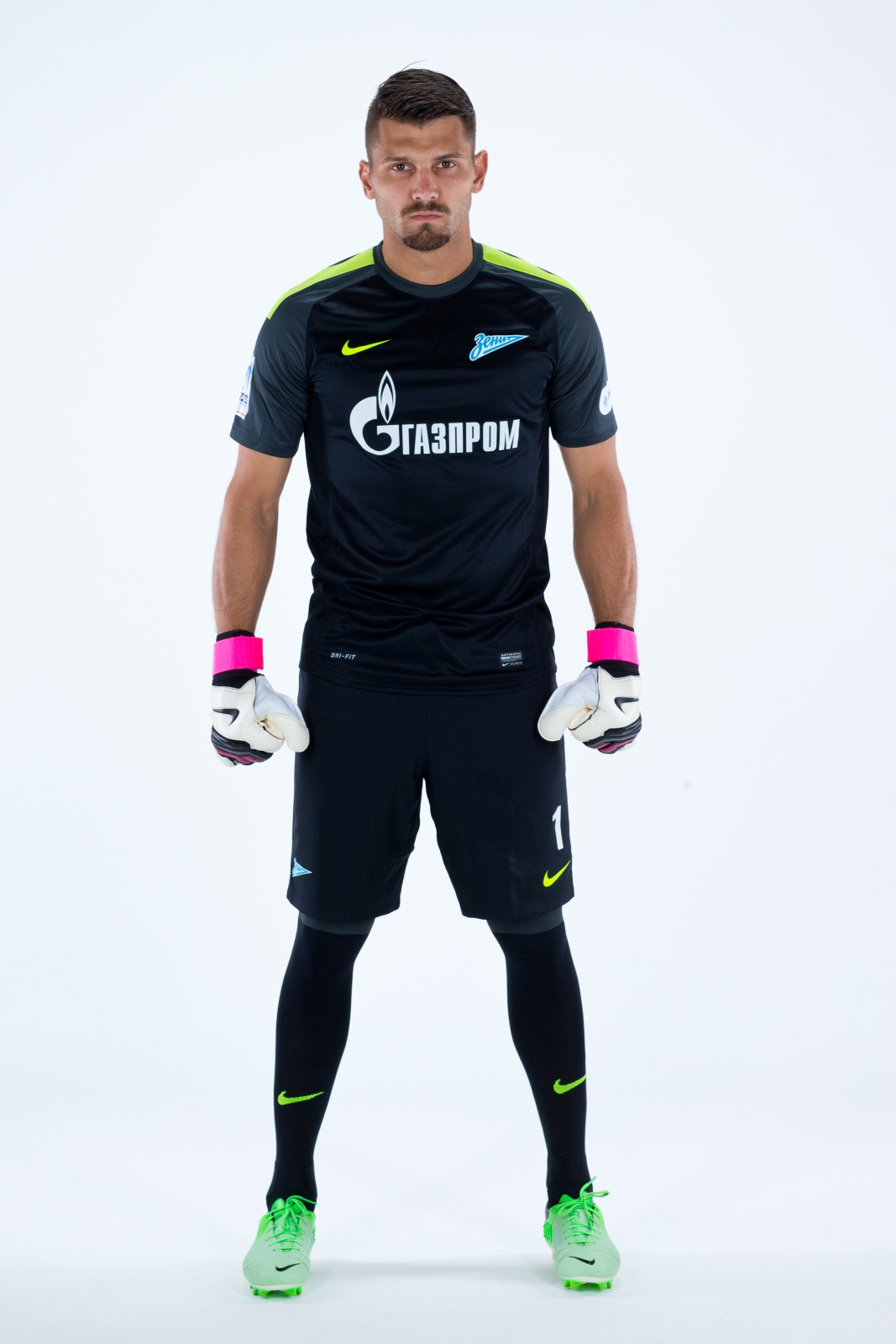 Фотосессия футболиста основного состава ФК «Зенит» сезона  2013/2014