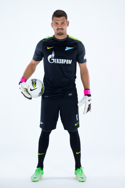 Фотосессия футболиста основного состава ФК «Зенит» сезона  2013/2014