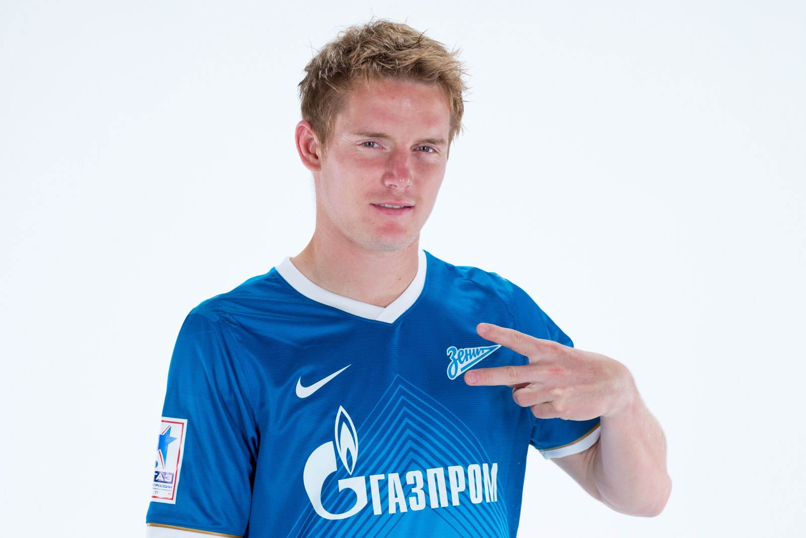 Фотосессия футболиста основного состава ФК «Зенит» сезона  2013/2014