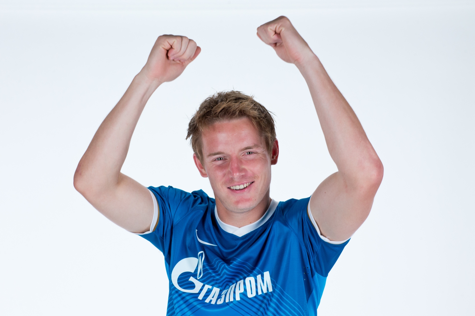 Фотосессия футболиста основного состава ФК «Зенит» сезона  2013/2014