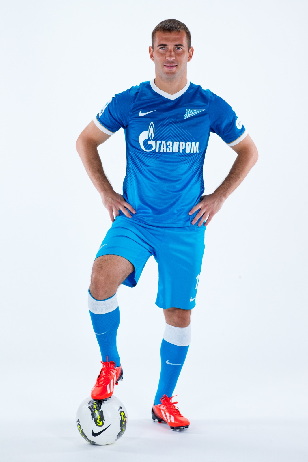Фотосессия футболиста основного состава ФК «Зенит» сезона  2013/2014