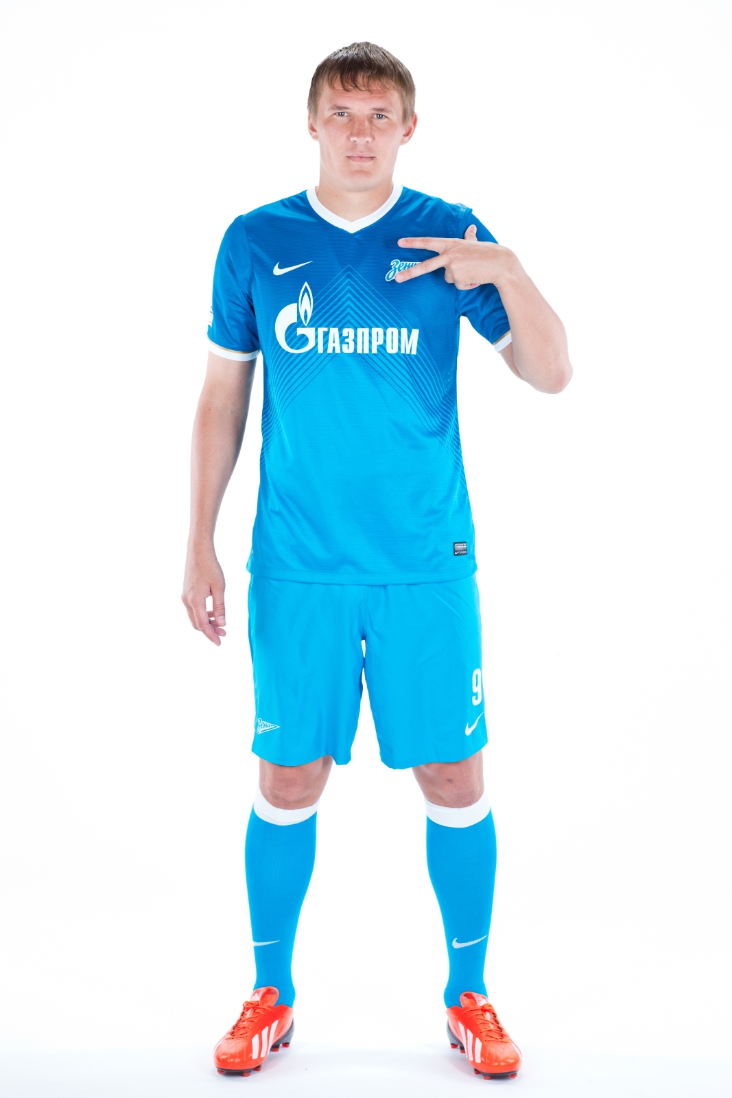 Фотосессия футболиста основного состава ФК «Зенит» сезона  2013/2014