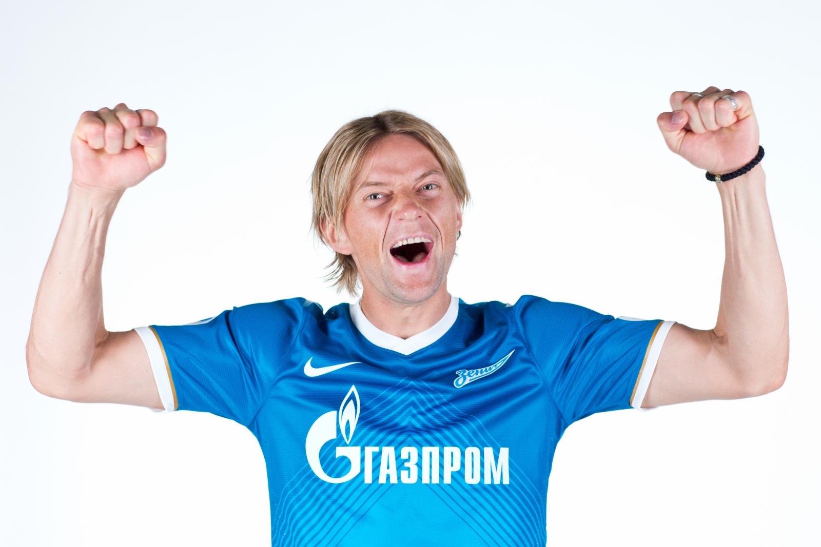 Фотосессия футболиста основного состава ФК «Зенит» сезона  2013/2014