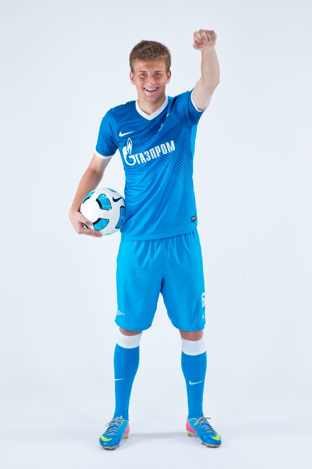 Фотосессия футболиста основного состава ФК «Зенит» сезона  2013/2014