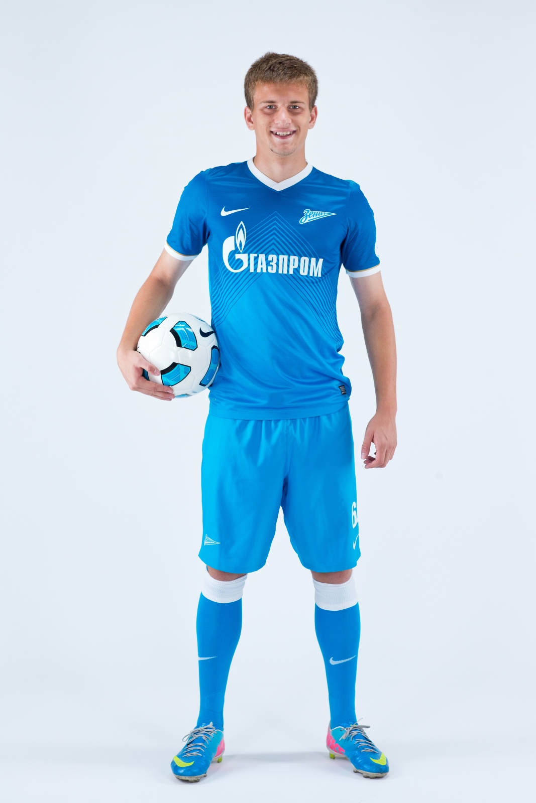 Фотосессия футболиста основного состава ФК «Зенит» сезона  2013/2014