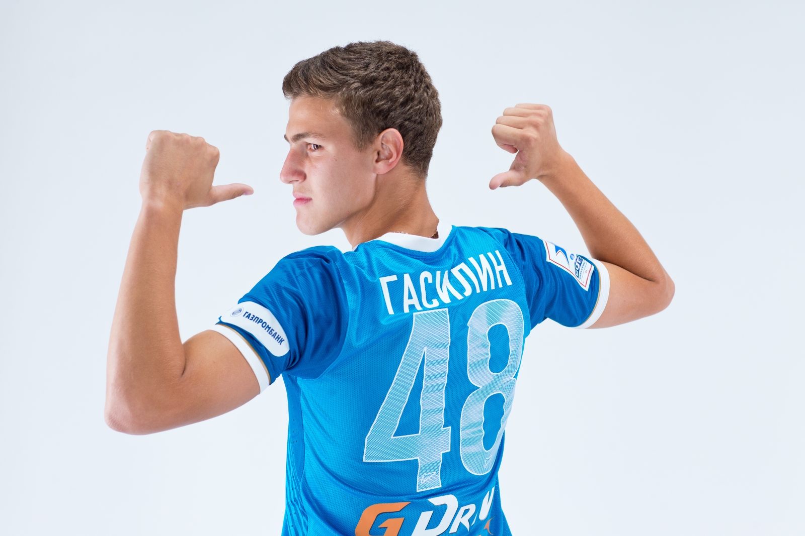 Фотосессия футболиста основного состава ФК «Зенит» сезона  2013/2014