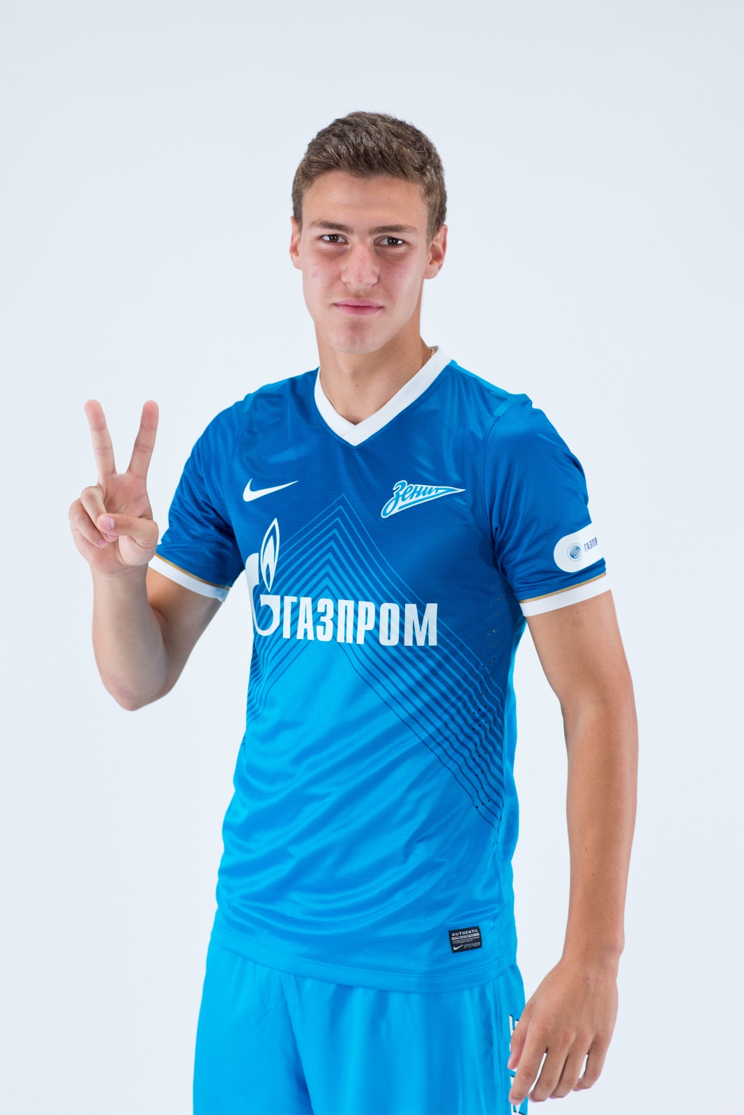 Фотосессия футболиста основного состава ФК «Зенит» сезона  2013/2014