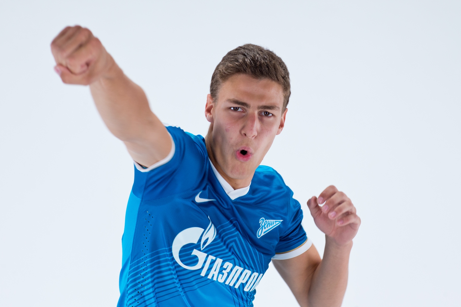 Фотосессия футболиста основного состава ФК «Зенит» сезона  2013/2014