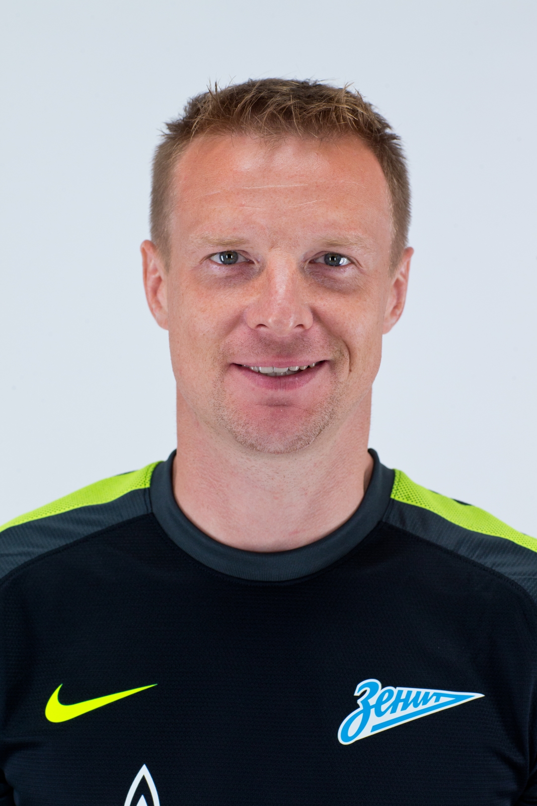 Фотосессия футболиста основного состава ФК «Зенит» сезона  2013/2014