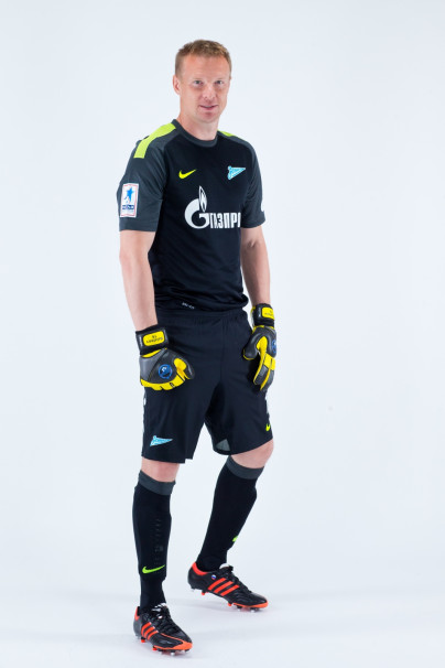 Фотосессия футболиста основного состава ФК «Зенит» сезона  2013/2014