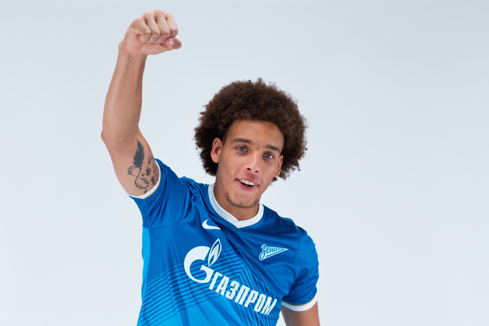 Фотосессия футболиста основного состава ФК «Зенит» сезона  2013/2014