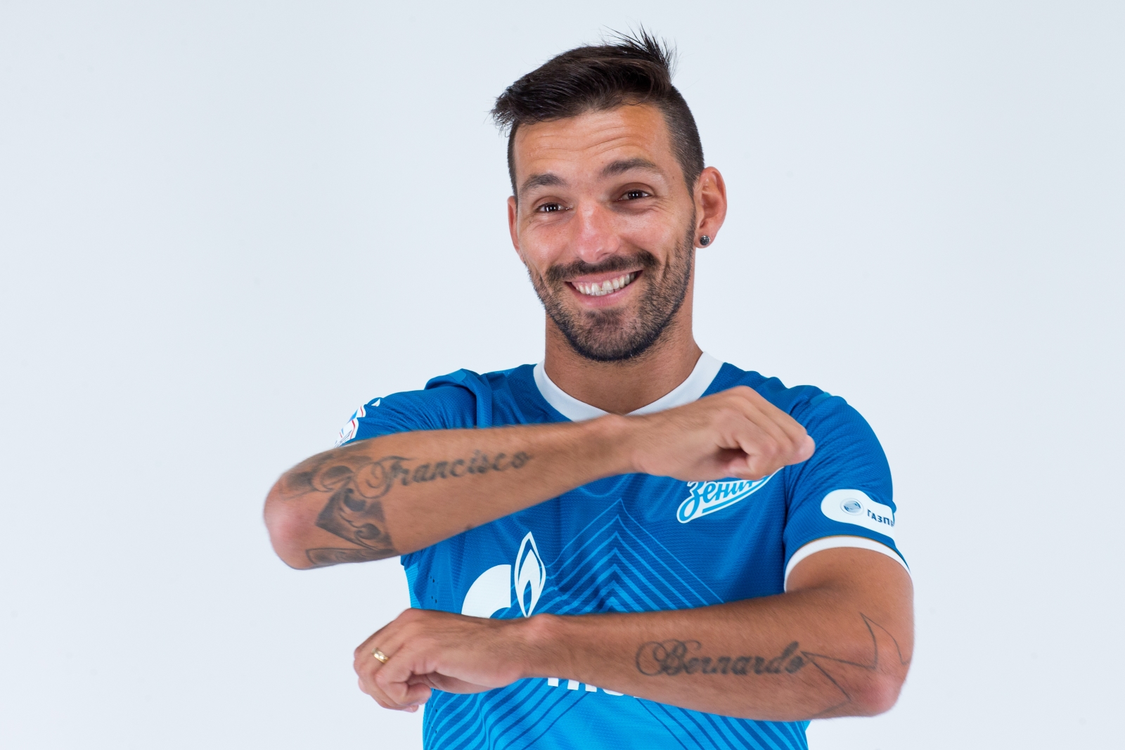 Фотосессия футболиста основного состава ФК «Зенит» сезона  2013/2014