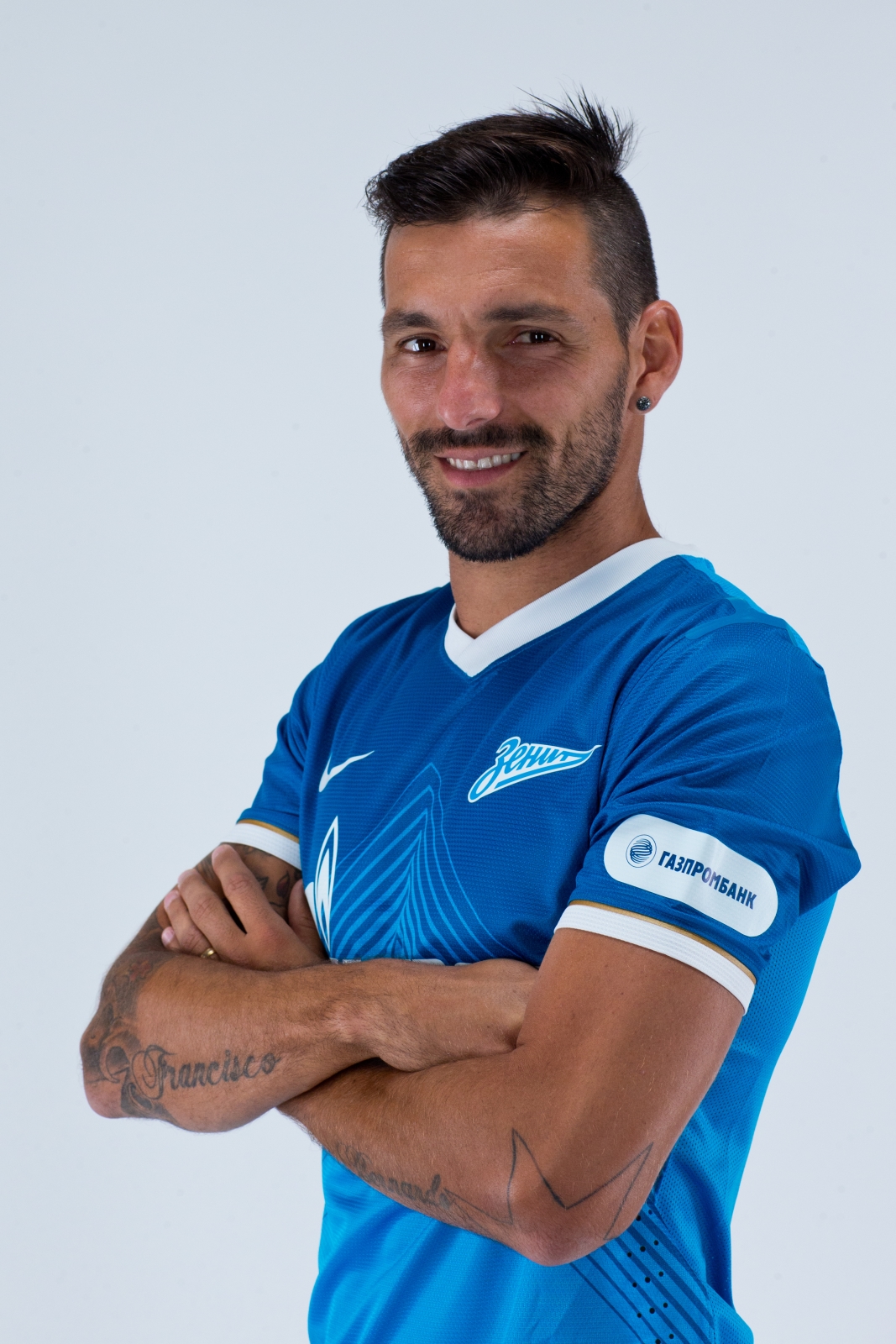 Фотосессия футболиста основного состава ФК «Зенит» сезона  2013/2014