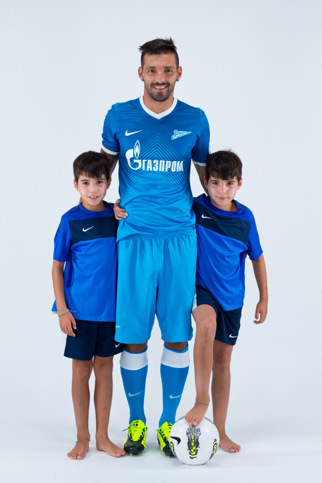 Фотосессия футболиста основного состава ФК «Зенит» сезона  2013/2014