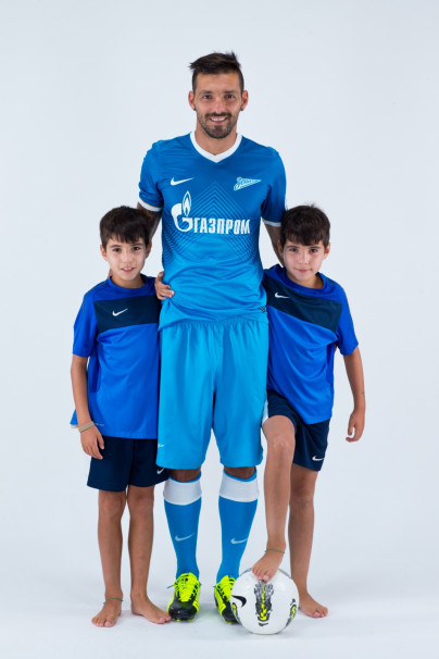 Фотосессия футболиста основного состава ФК «Зенит» сезона  2013/2014