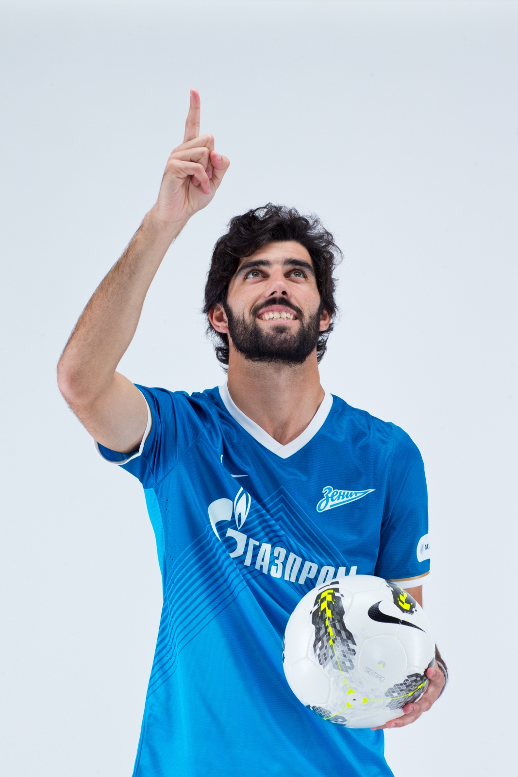 Фотосессия футболиста основного состава ФК «Зенит» сезона  2013/2014