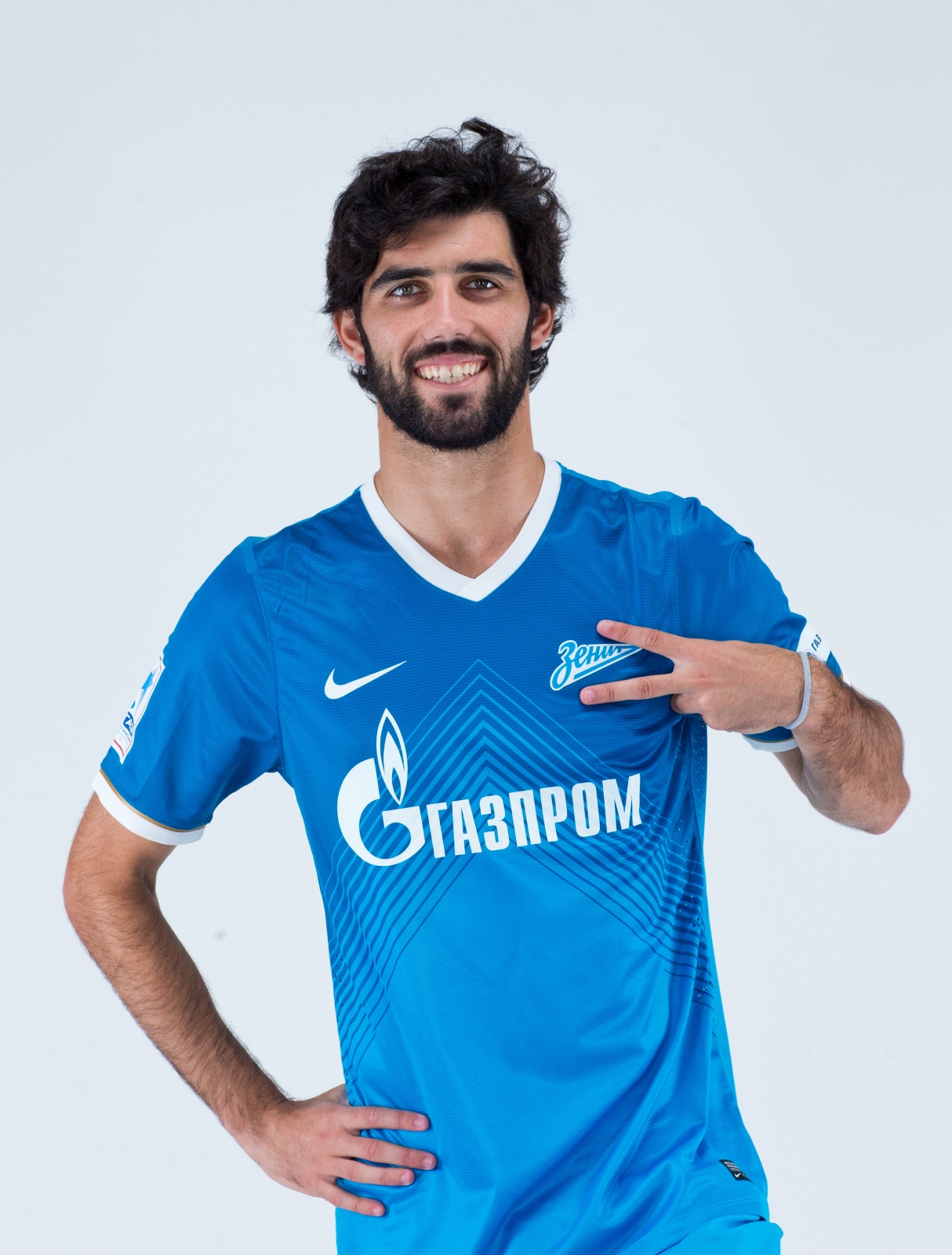 Фотосессия футболиста основного состава ФК «Зенит» сезона  2013/2014