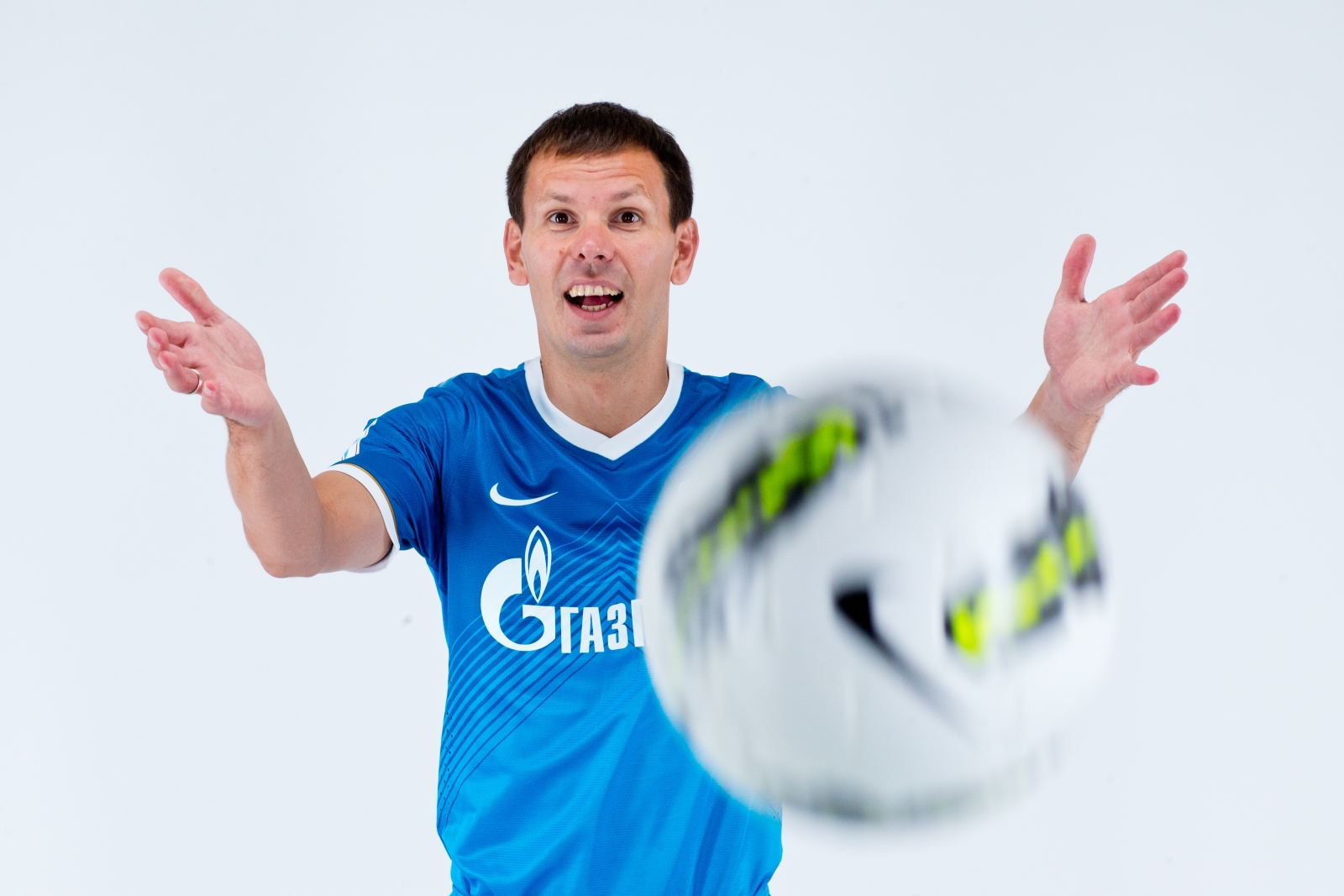 Фотосессия футболиста основного состава ФК «Зенит» сезона  2013/2014