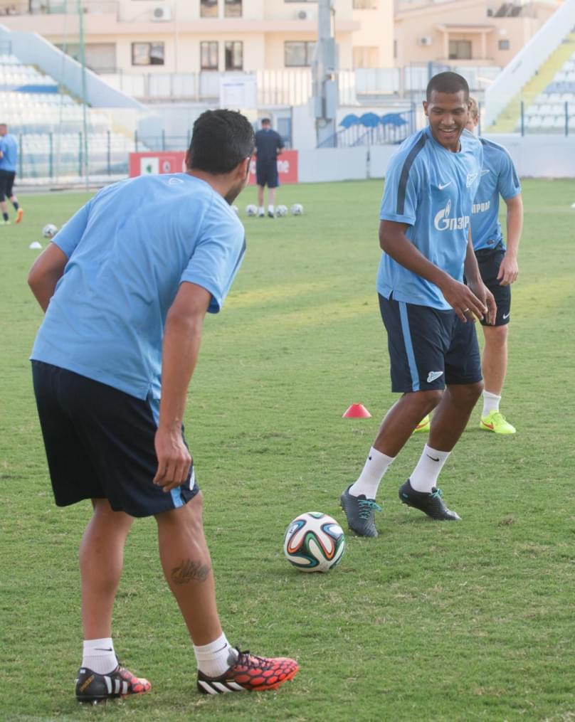 Тренировка «Зенита» перед матчем с АЕЛ
