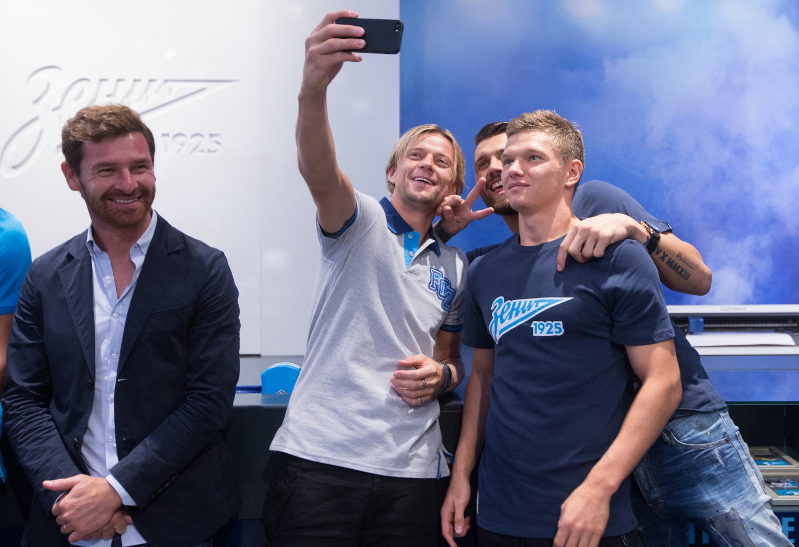 Открытие магазина «Зенит Арена»