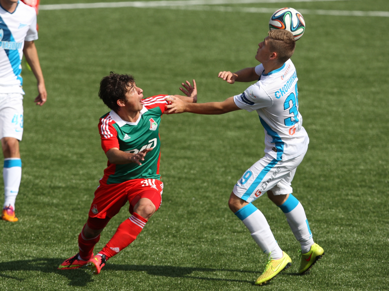 Матч 6-го тура молодежного первенства России. «Локомотив»-м — «Зенит»-м.