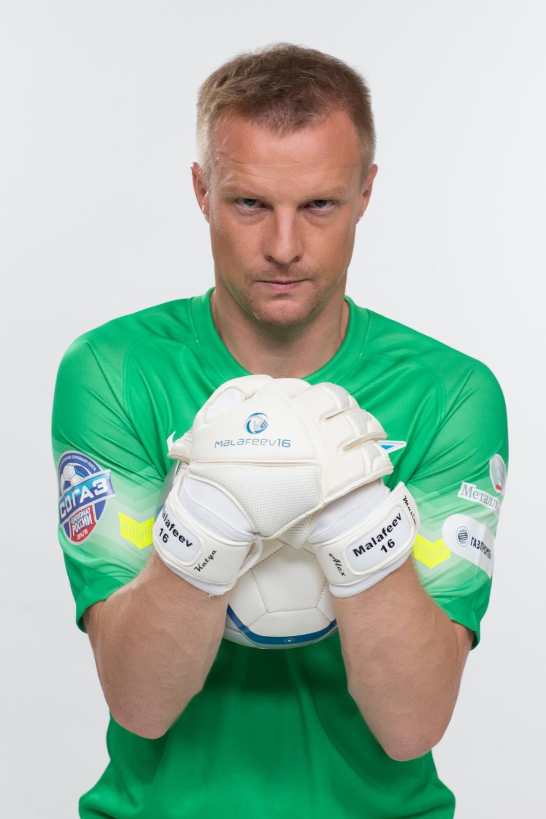 Фотосессия футболистов и тренеров основного состава ФК «Зенит» сезона 2014/2015