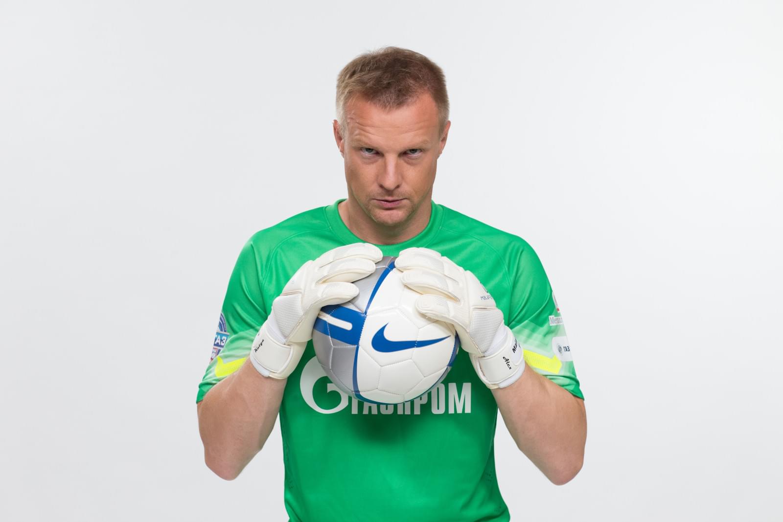 Фотосессия футболистов и тренеров основного состава ФК «Зенит» сезона 2014/2015