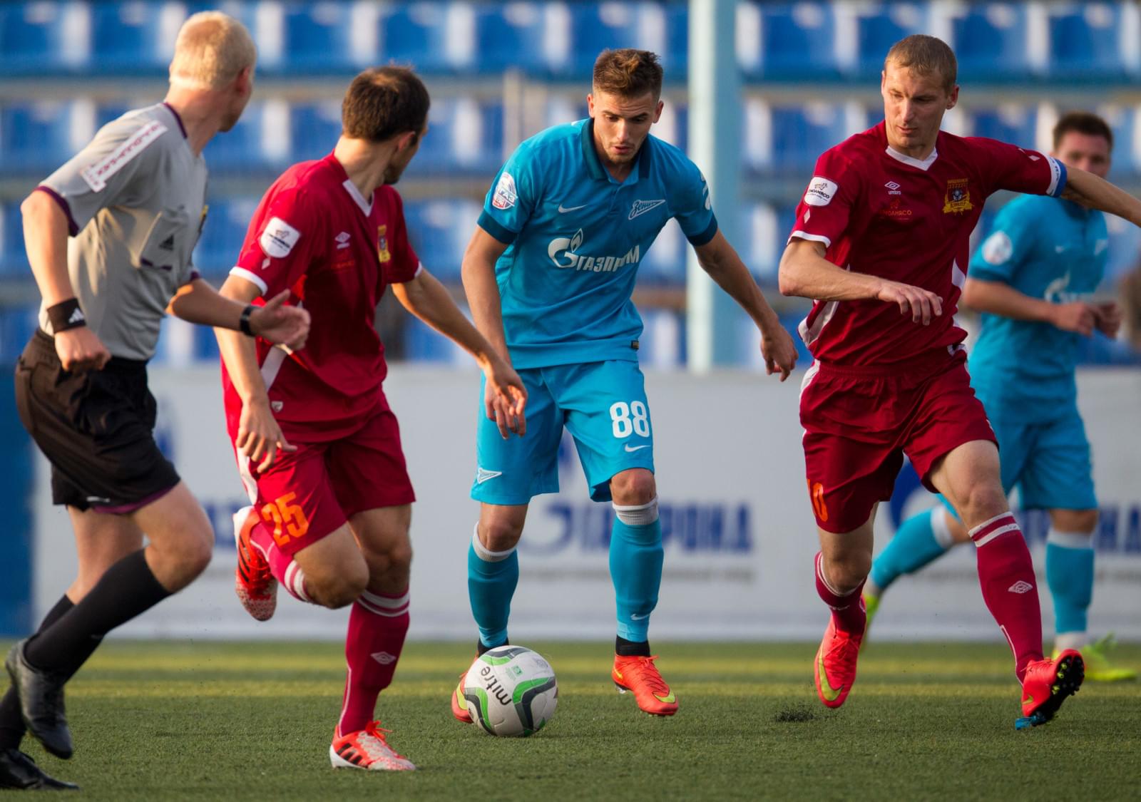 Первенство ПФЛ, 2014/15, «Зенит»-2 — «Днепр» (Смоленск)