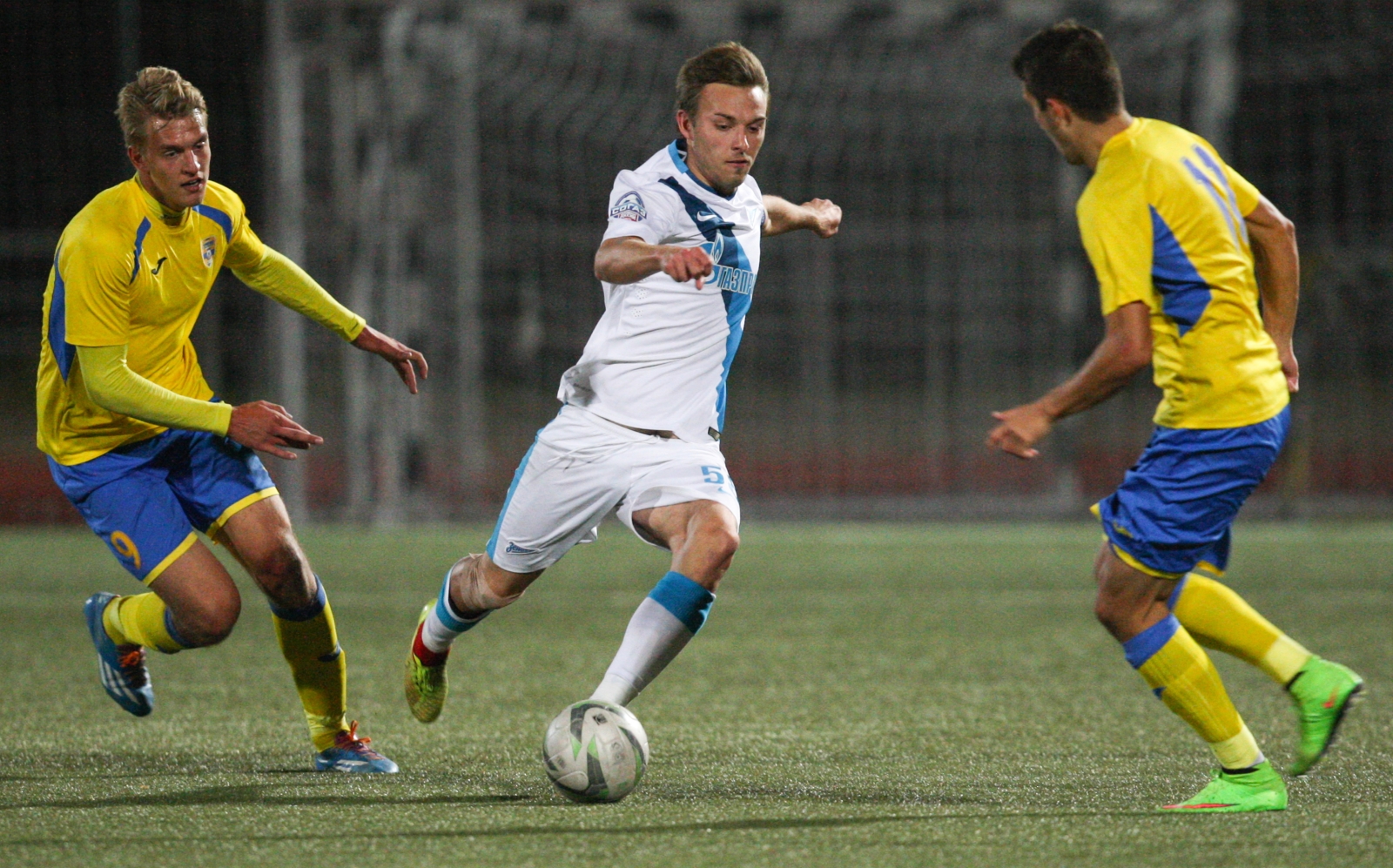 Первенство ПФЛ, 2014/2015, «Строгино» — «Зенит»-2