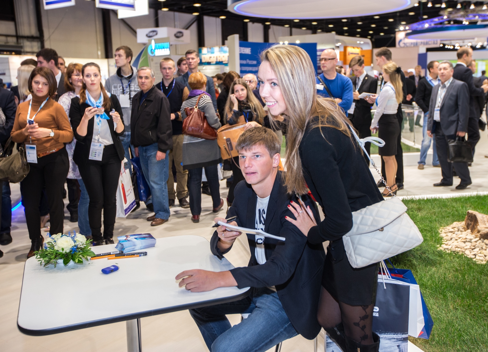 Автограф-сессия Андрея Аршавина