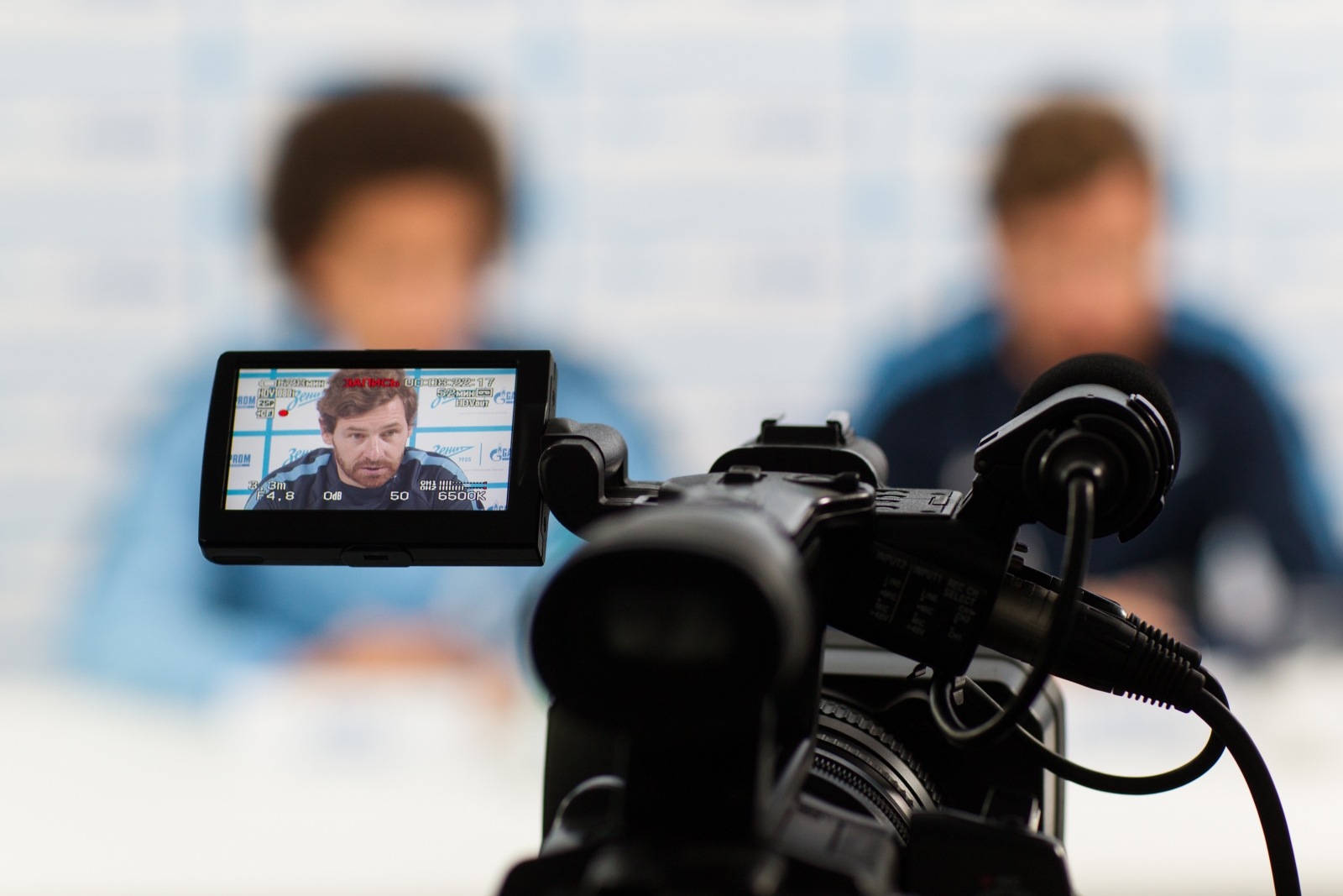 Google Hangout: Андре Виллаш-Боаш и Аксель Витсель