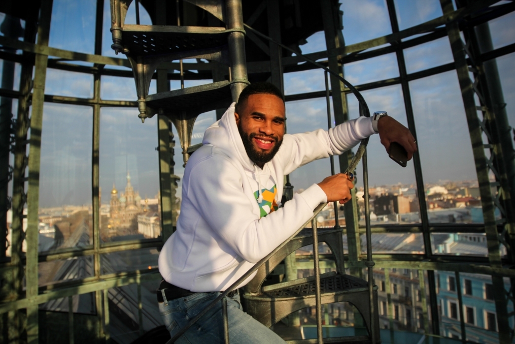 Вальтер Ходж, защитник БК «Зенит» посетил штаб—квартиру социальной сети «ВКонтакте»