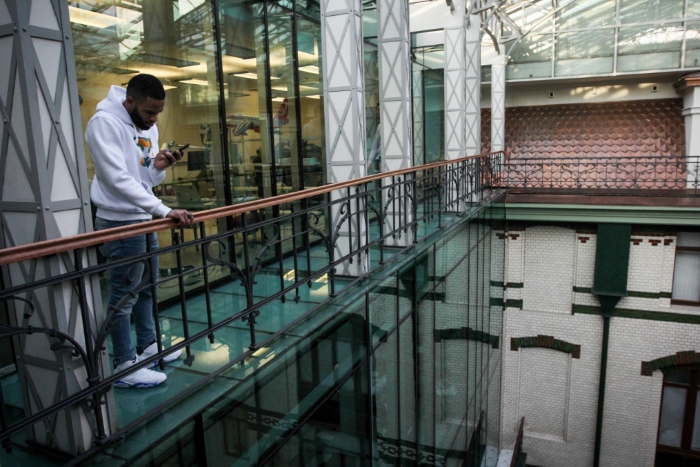 Вальтер Ходж, защитник БК «Зенит» посетил штаб—квартиру социальной сети «ВКонтакте»