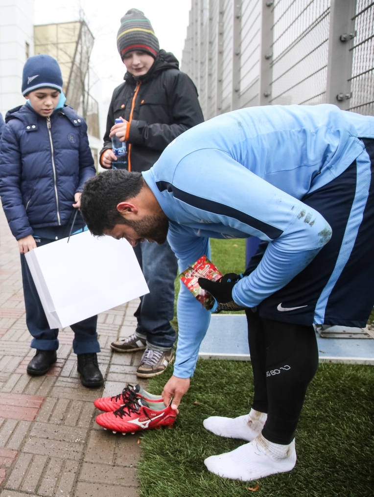 Юные болельщики встретились с футболистами «Зенита»